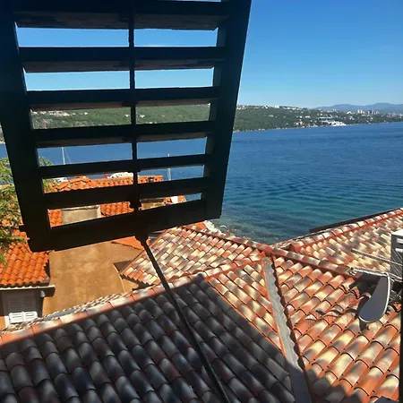 Affittacamere 10 M From The Sea