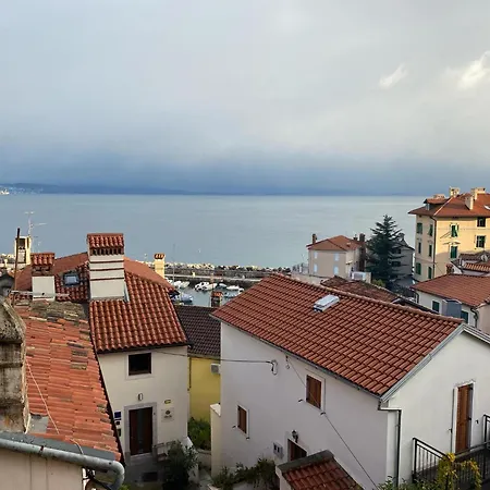 Pensjonat 10 M From The Sea Opatija