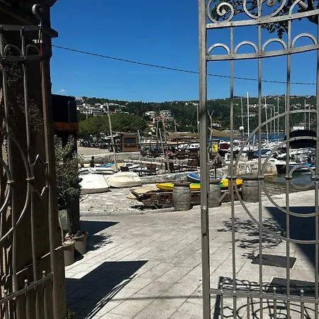 10 M From The Sea 4* Opatija