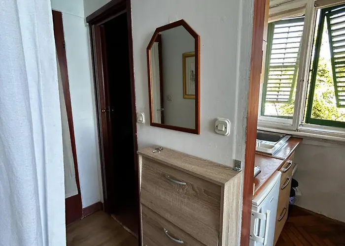 Pensjonat 10 M From The Sea Opatija